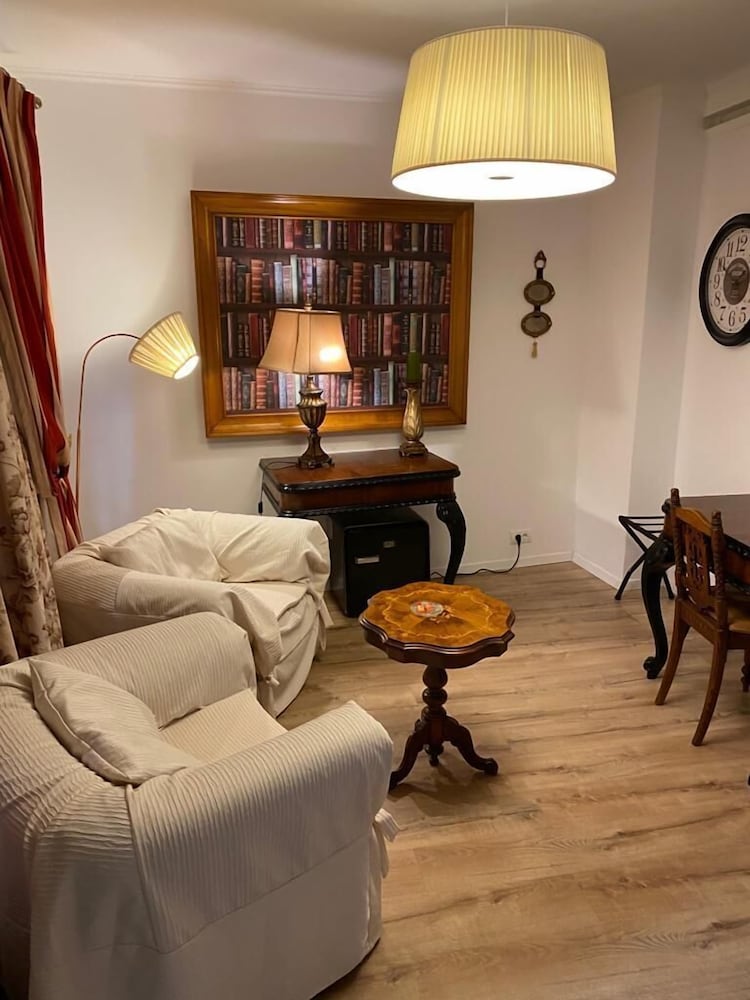Grand Boutique Hotel 29/77