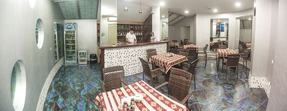 Parkway Inn Hotel Spa 53/62