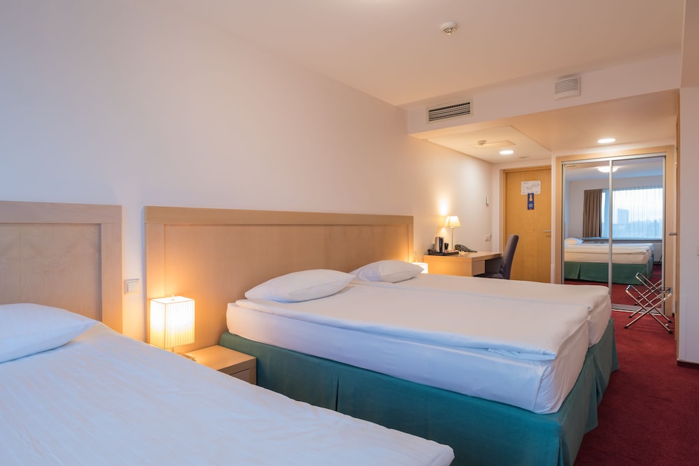 Riga Islande Hotel 17/58