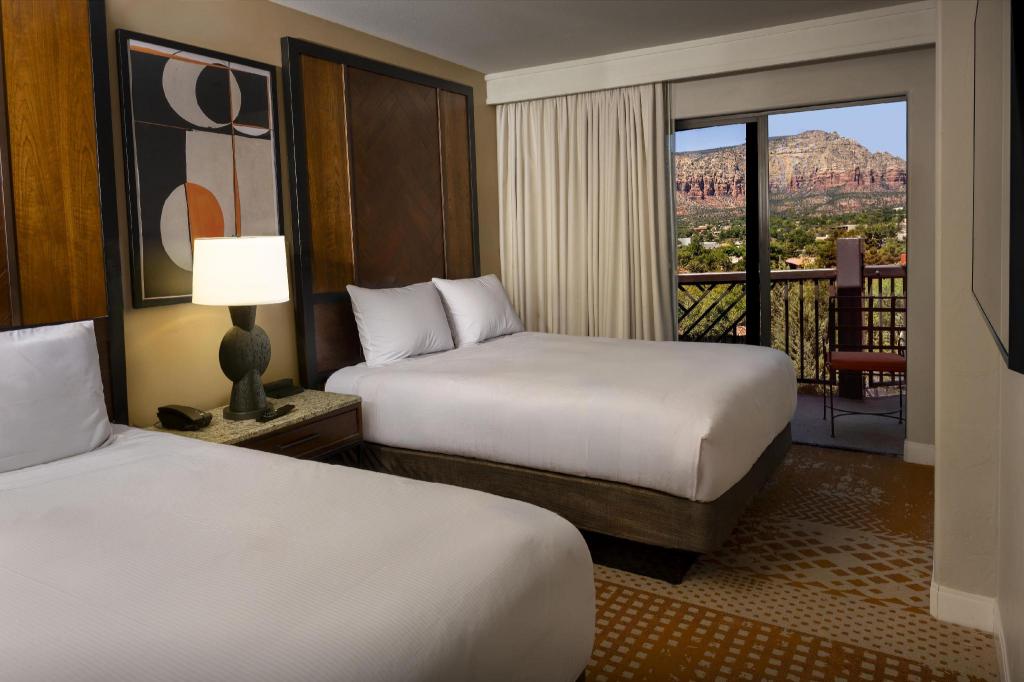 Premium, Suite, 2 Queen Beds, Back Rock View, Large