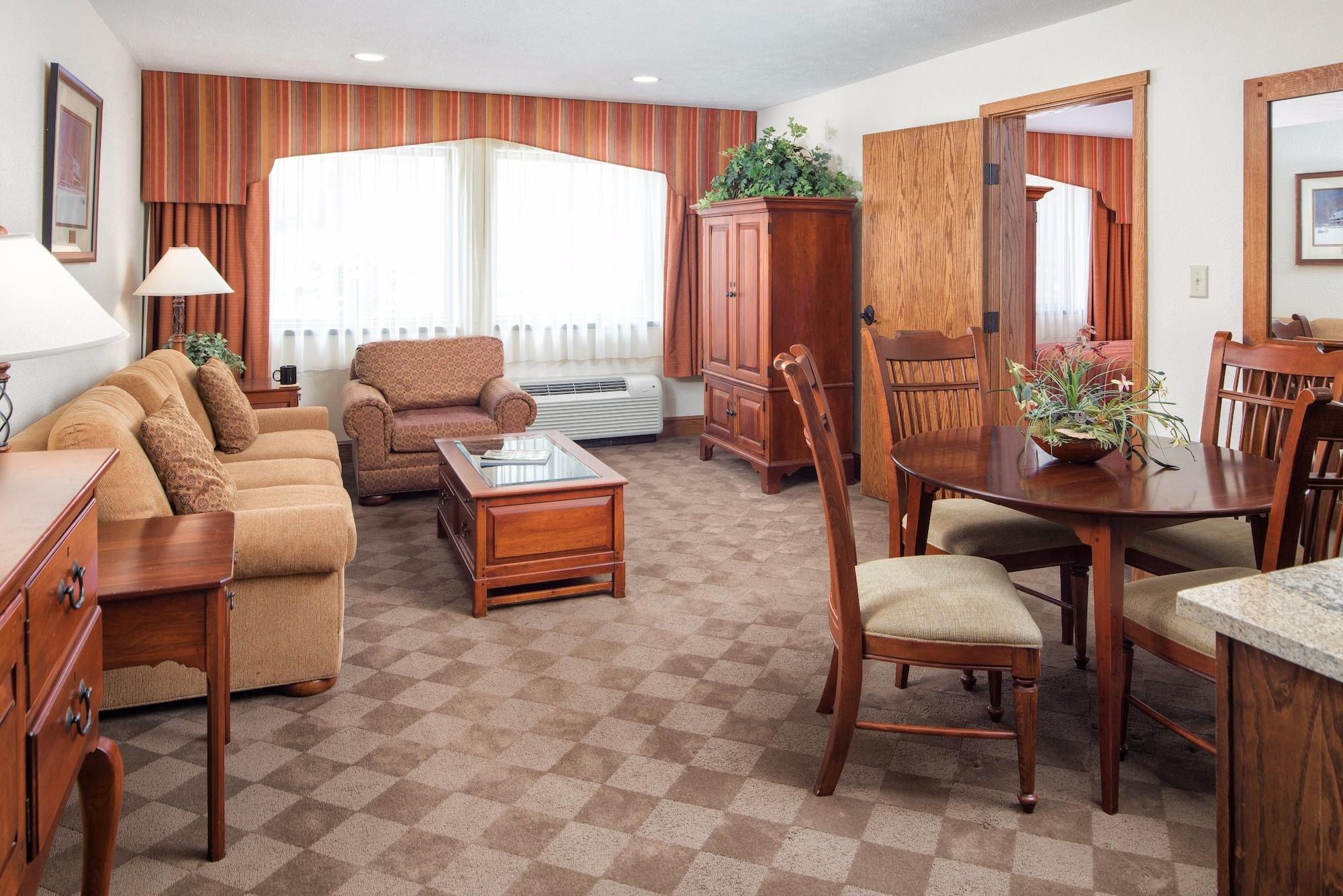 The Lodge at Chetola Resort 28/50