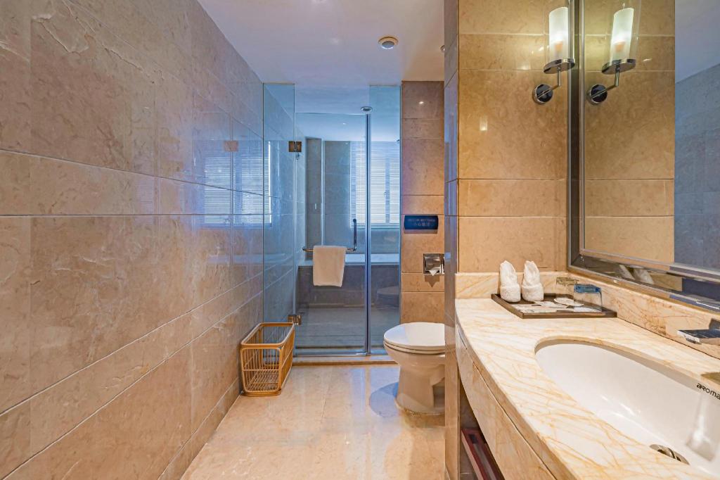 Rezen Kingtown Hotel (Chongqing Liangping) 52/53