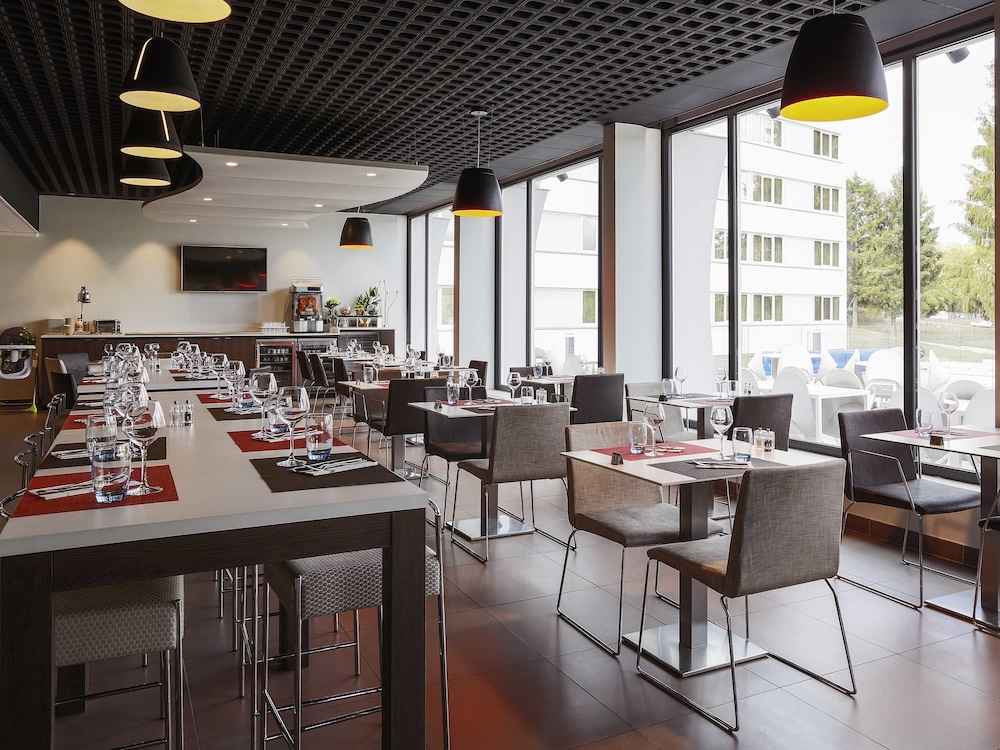 NOVOTEL LIMOGES LE LAC 51/72