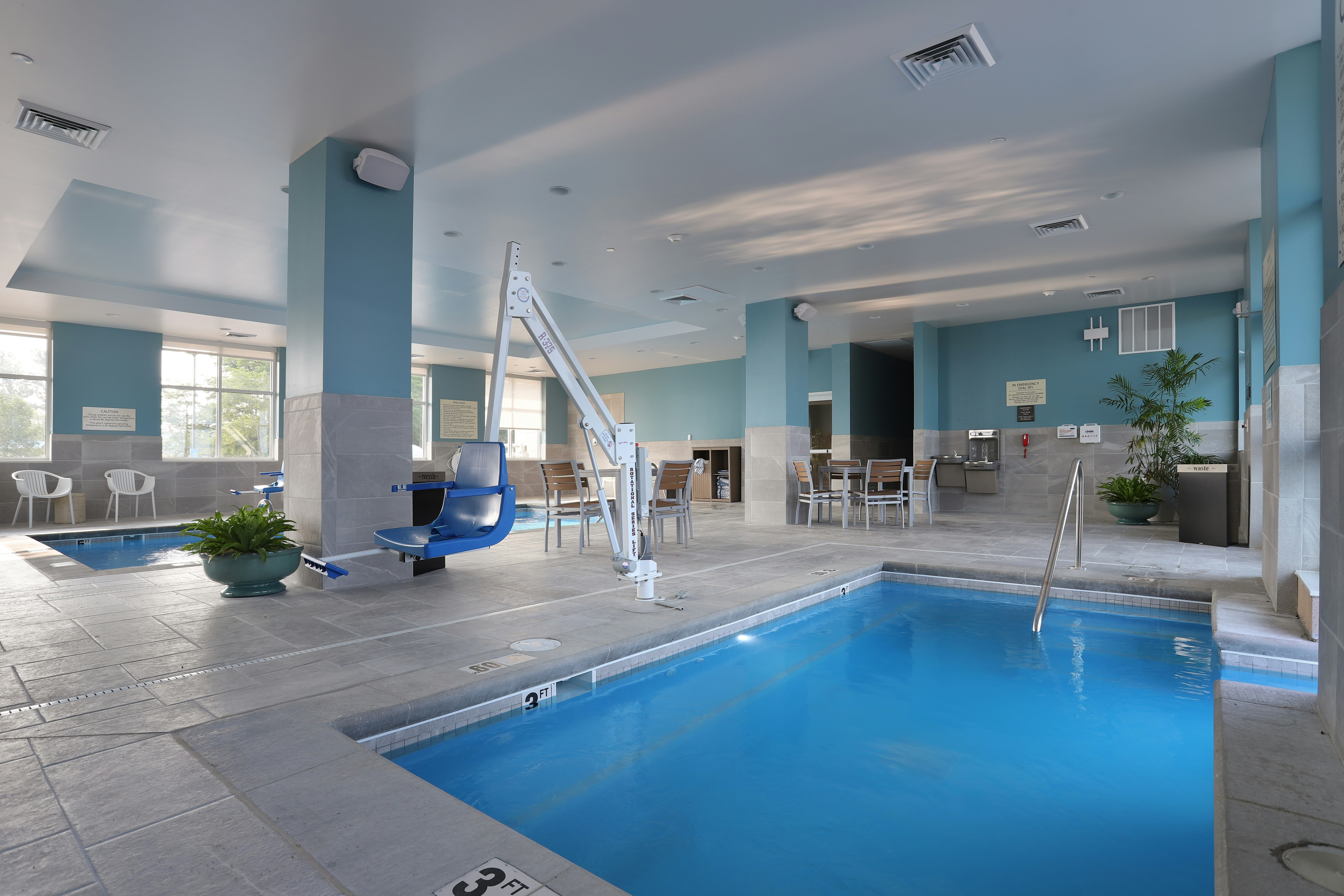Hampton Inn & Suites Manistee Waterfront 6/23