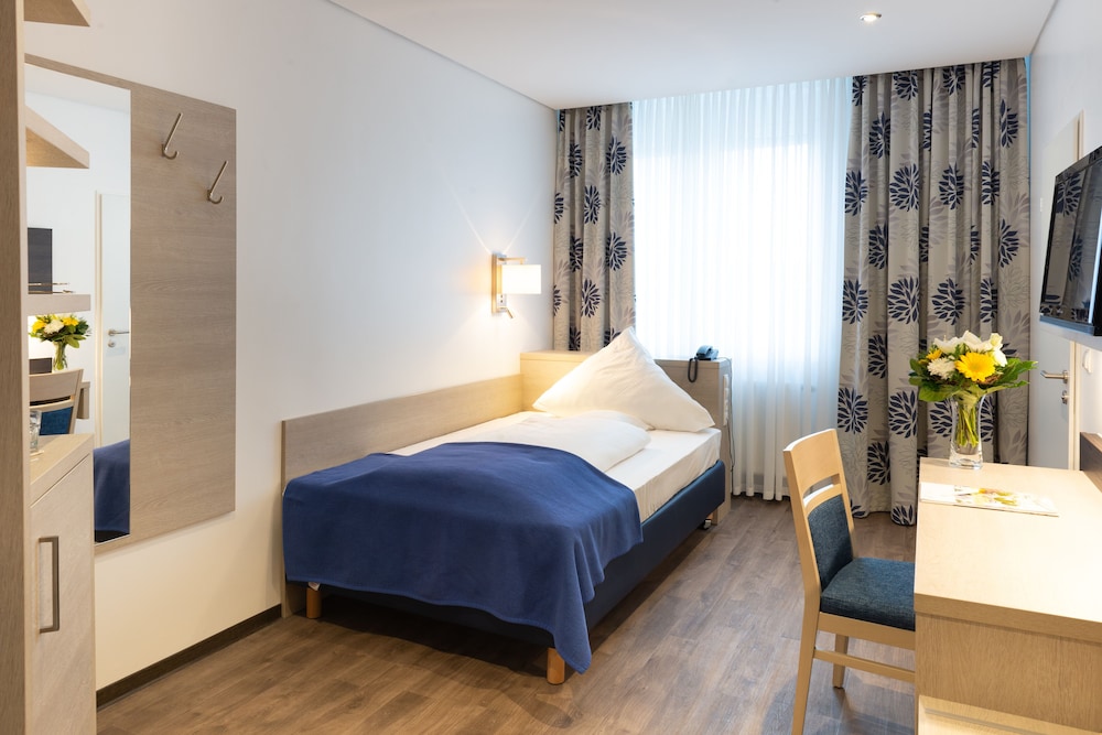 Ringhotel Loew S Merkur 20/59