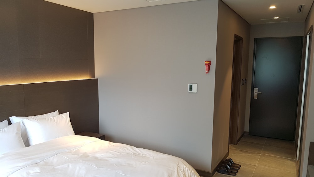 Mudeung Park Resort & Hotel 13/43