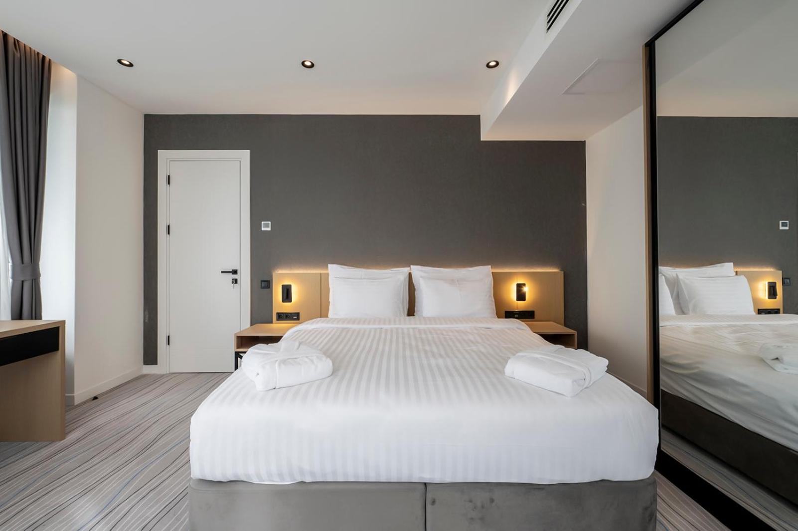 جناح بغرفتي نوم