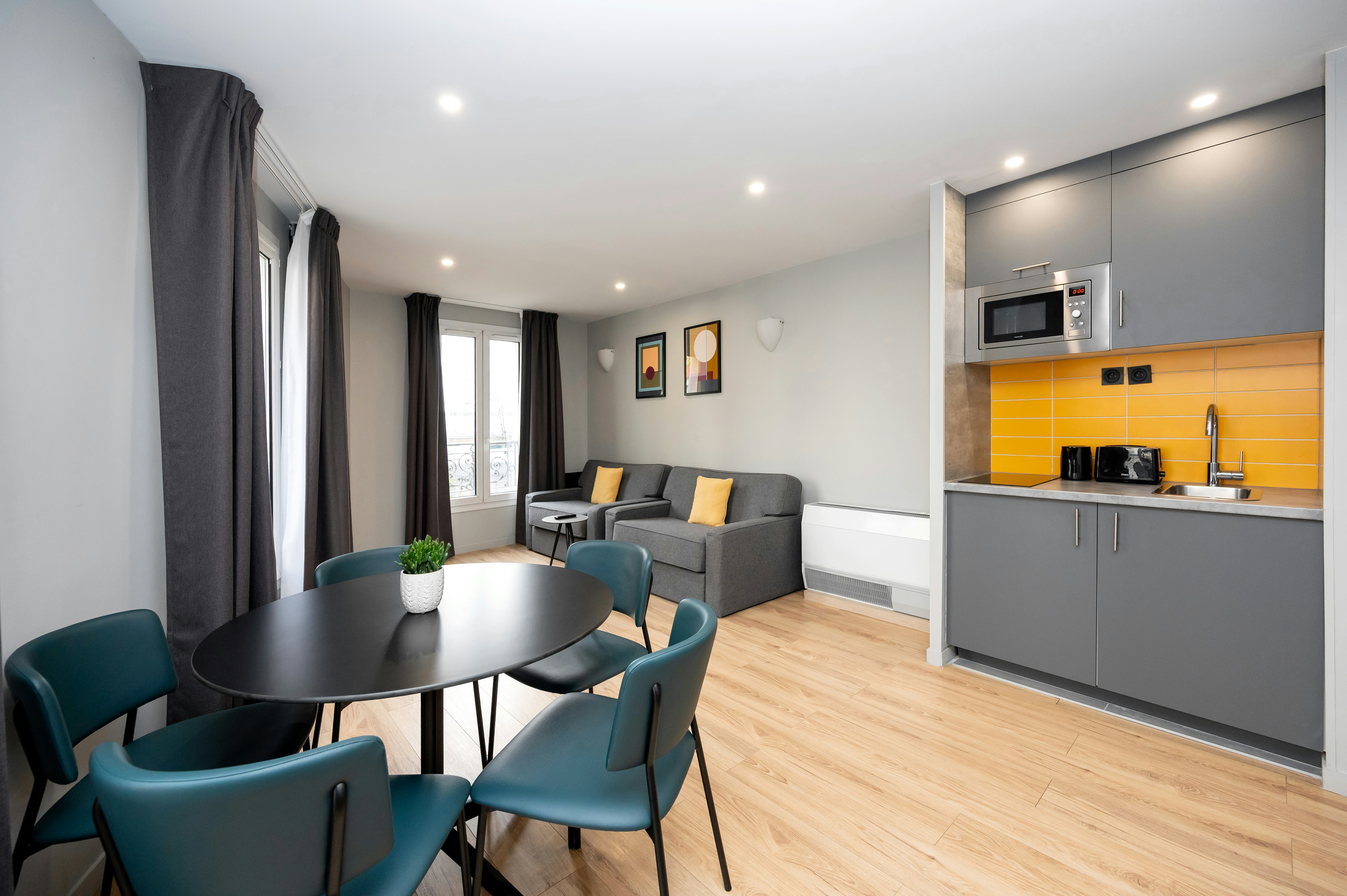 Staycity Aparthotels Gare De L Est 43/46
