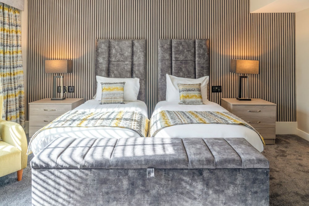 Daresbury Park Hotel 14/50