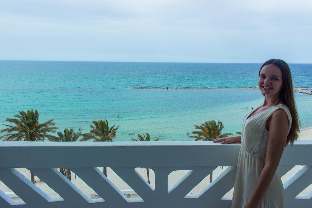 Hotel Dreams Beach 34/37