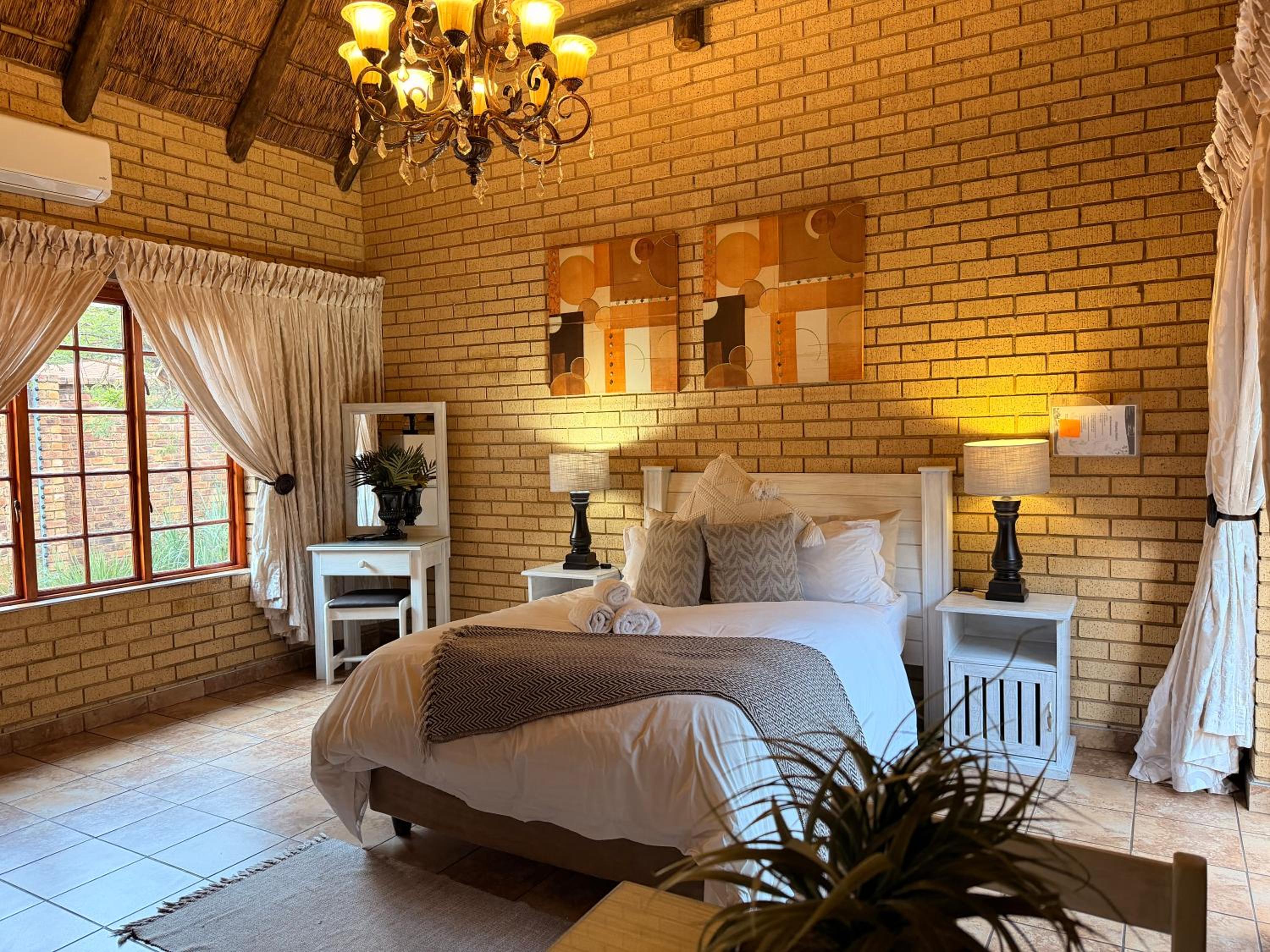 Thabong Bed & Breakfast 6/18