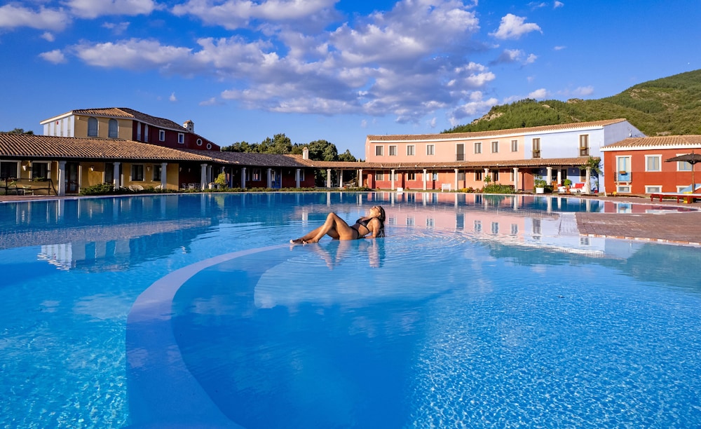 Hotel Orlando Sardegna 39/50