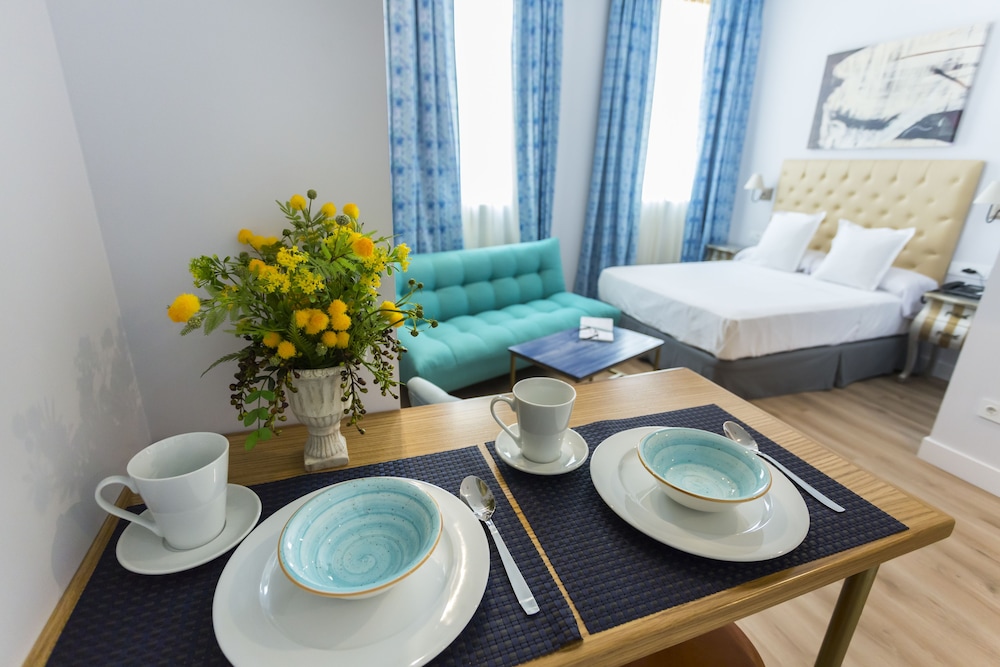 Casa de la Merced Suites 32/64