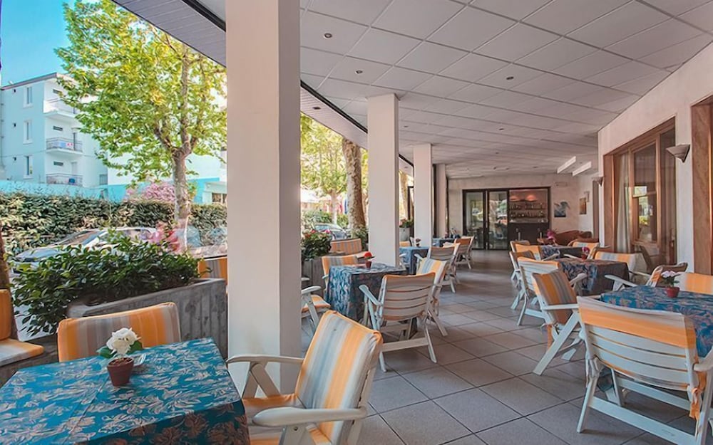 Hotel Foglieri 19/27