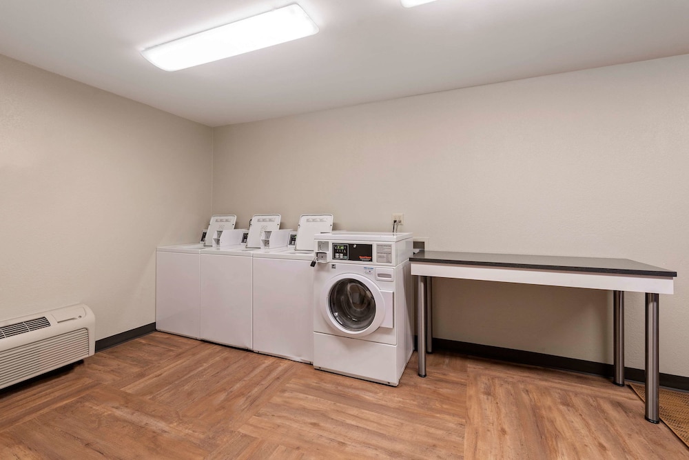 Extended Stay America - Charlotte - University Place 11/53