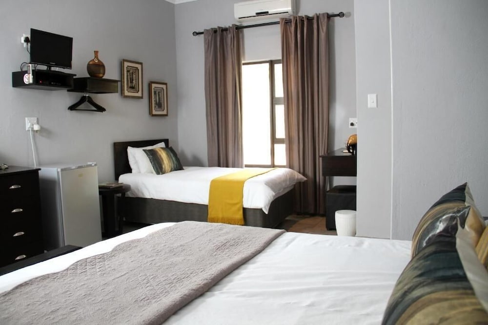 Turaco Lodge 15/47