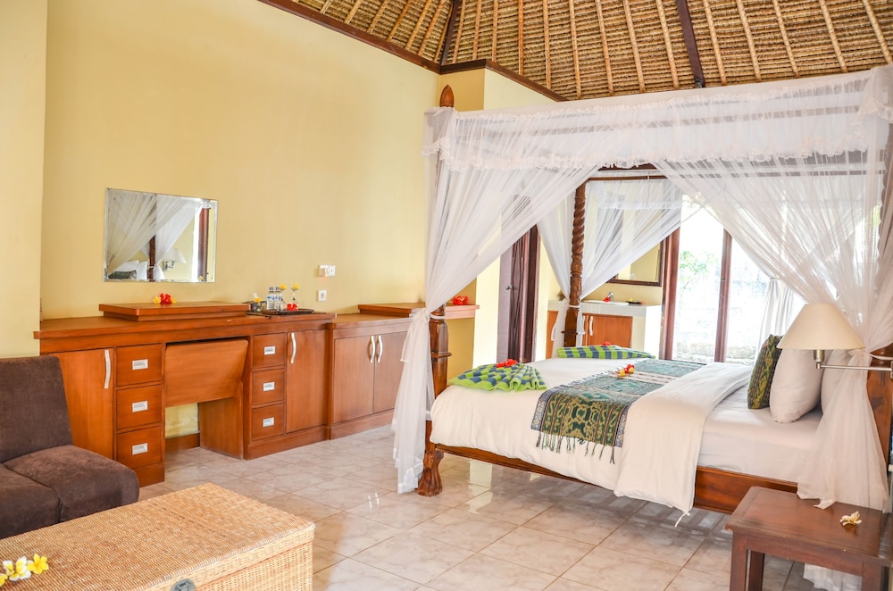 Tamarind Beach Bungalows 26/63