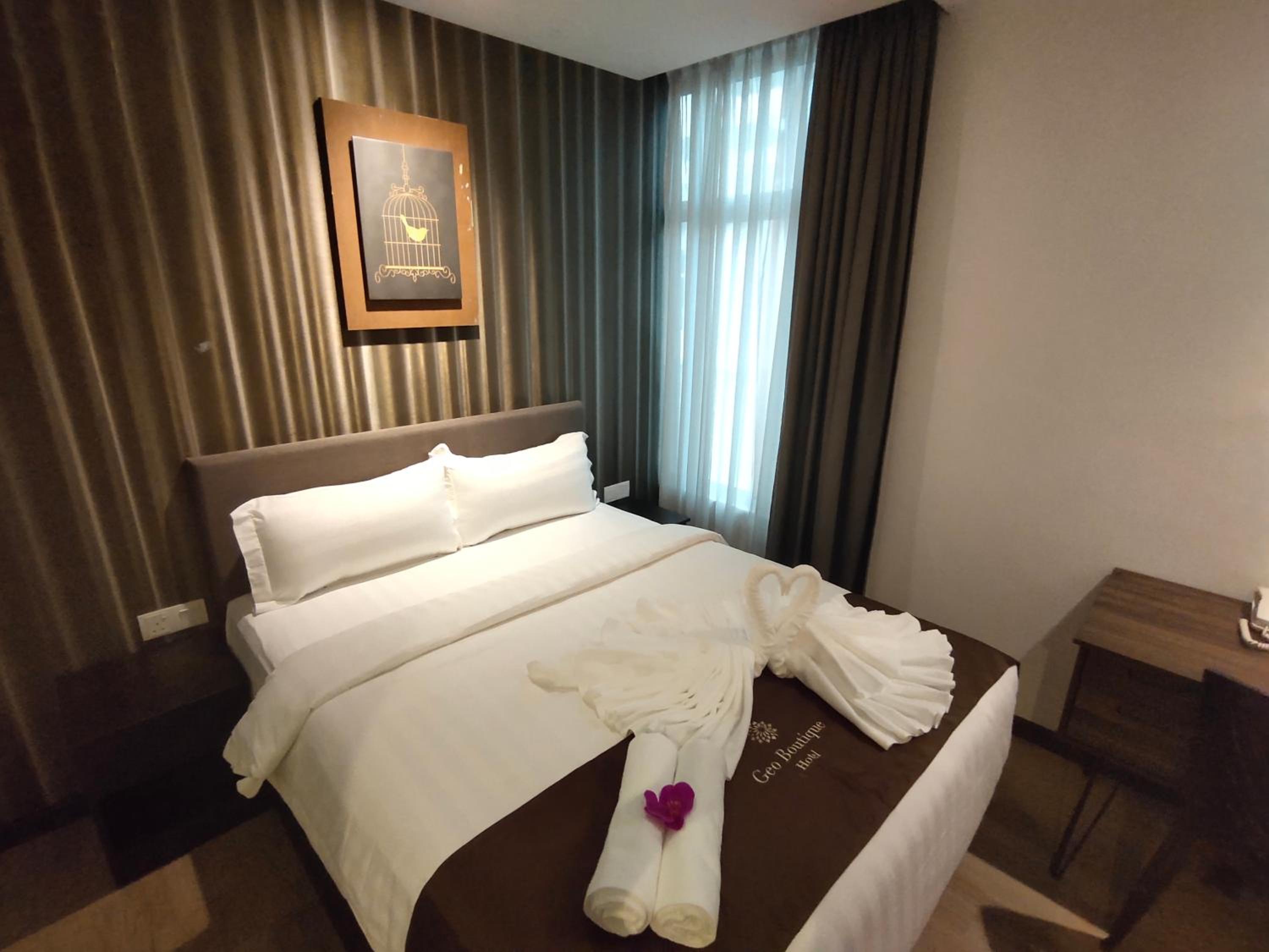 Superior, Queen Bed, GEO BOUTIQUE HOTEL 3/3