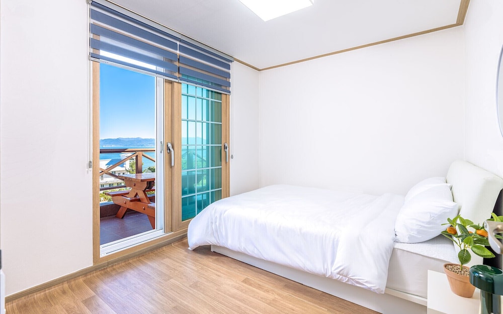 Hanulbora Pension 9/50