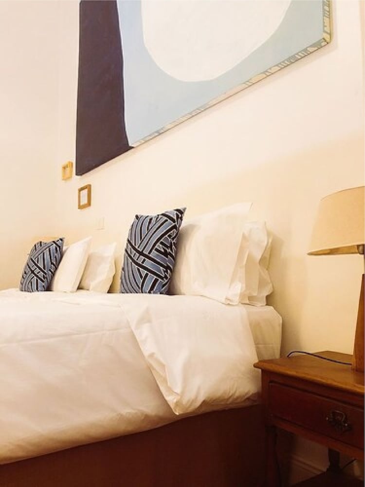 L Adresse Hotel Boutique 33/65
