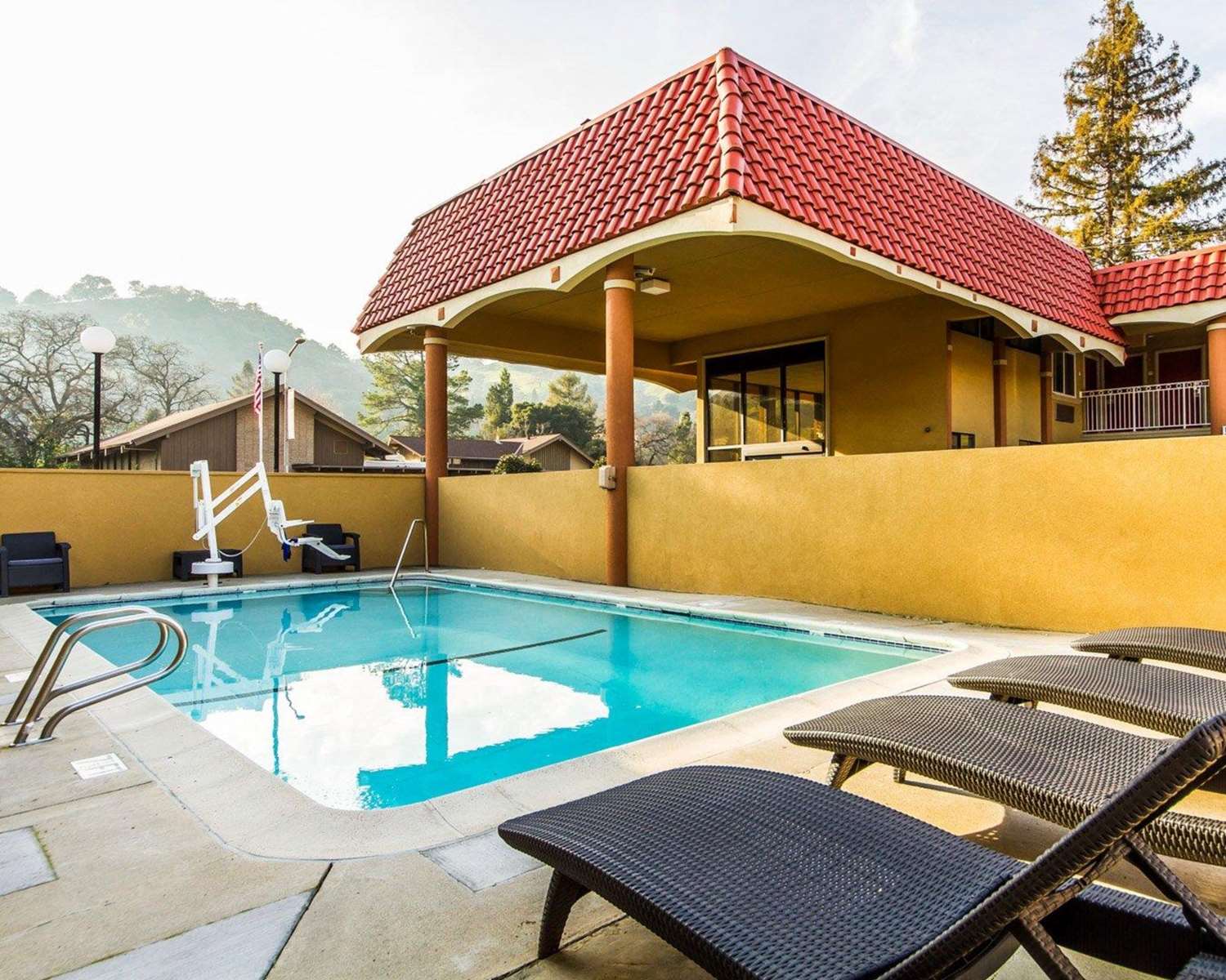 Rodeway Inn Martinez, CA 4/14