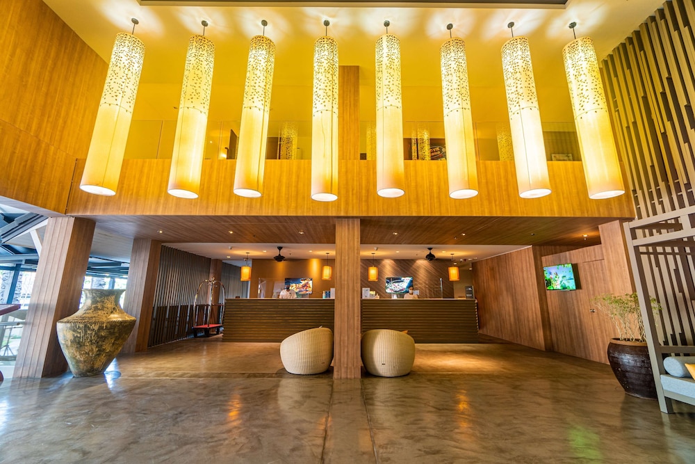 Radisson Resort and Suites Phuket in Kamala