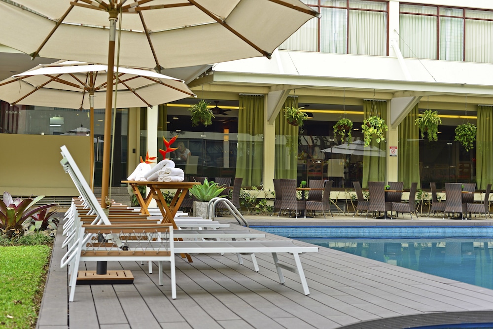 Autentico Hotel 15/50