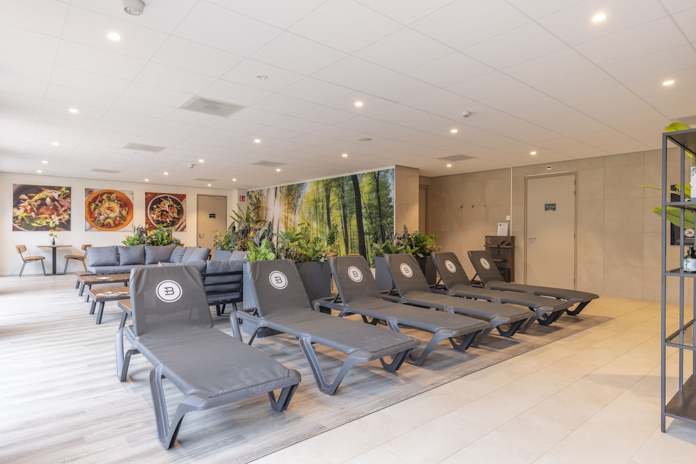 Fletcher Hotel-Restaurant De Hunzebergen 38/66