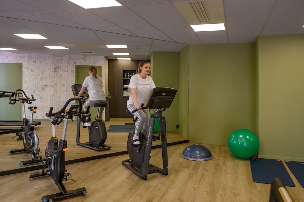 Novotel Saint Etienne Centre Gare Chateaucreux 34/65