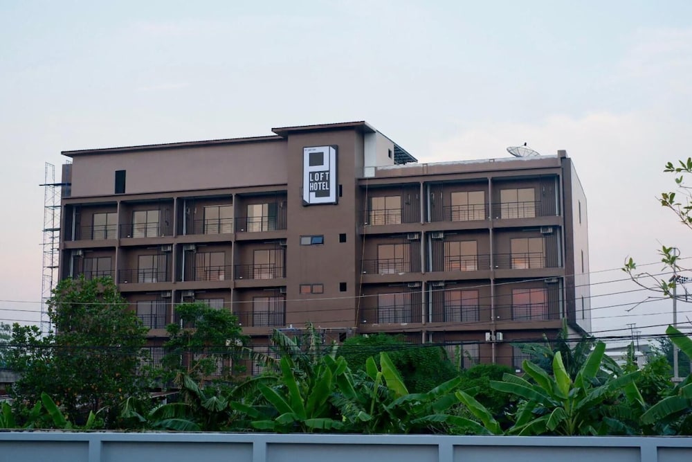Pj Loft Hotel 3/27