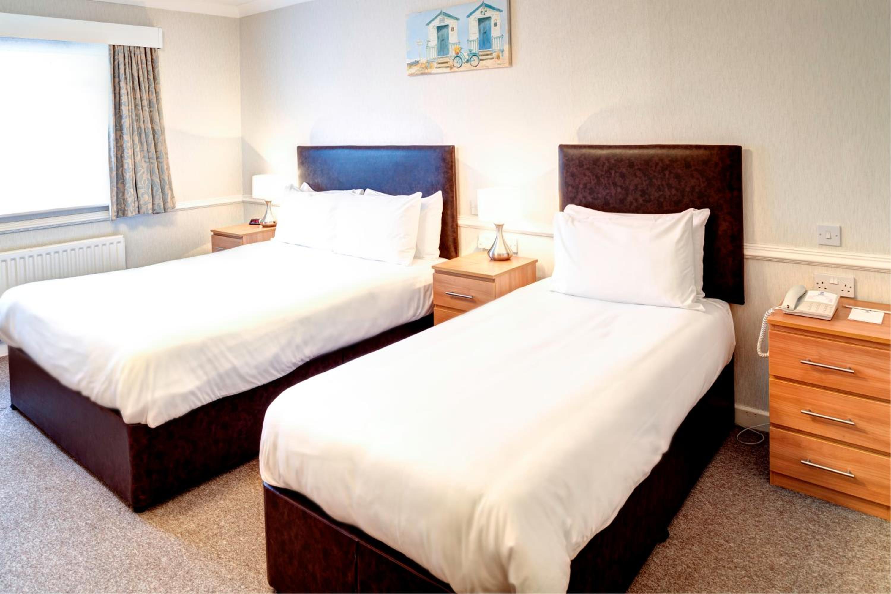 Family, Multiple Beds