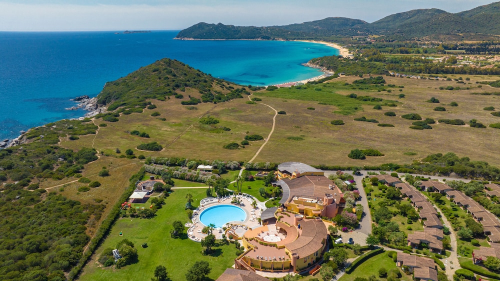 Sant'elmo Beach Hotel 42/48