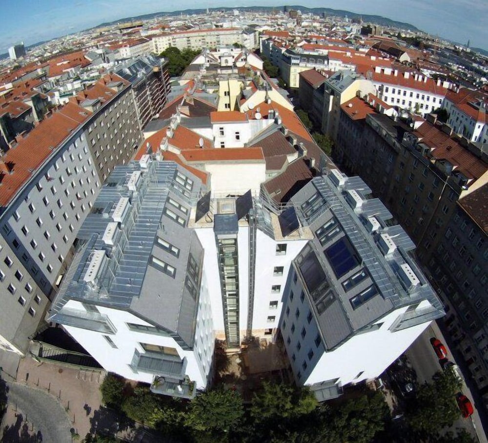My Home In Vienna 1/57