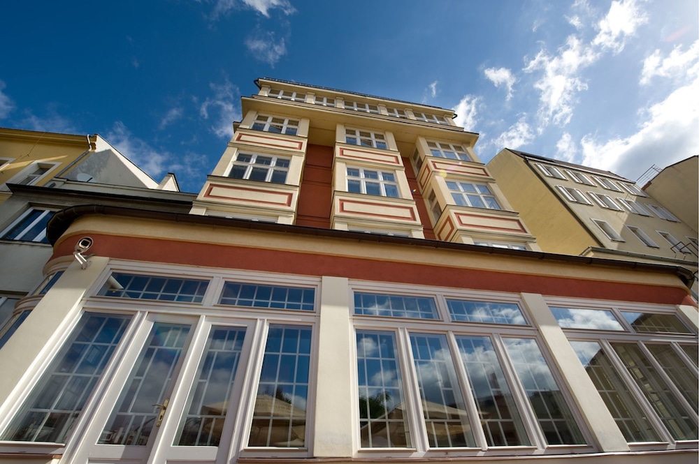 EA Hotel Julis 1/49
