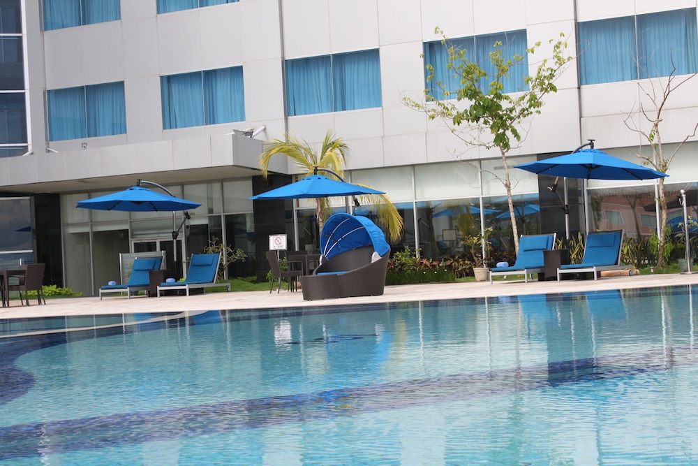 IBIS BALIKPAPAN 3/66