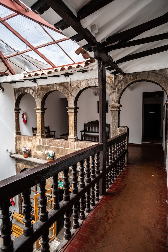 Cusco Plaza Saphi 66/75