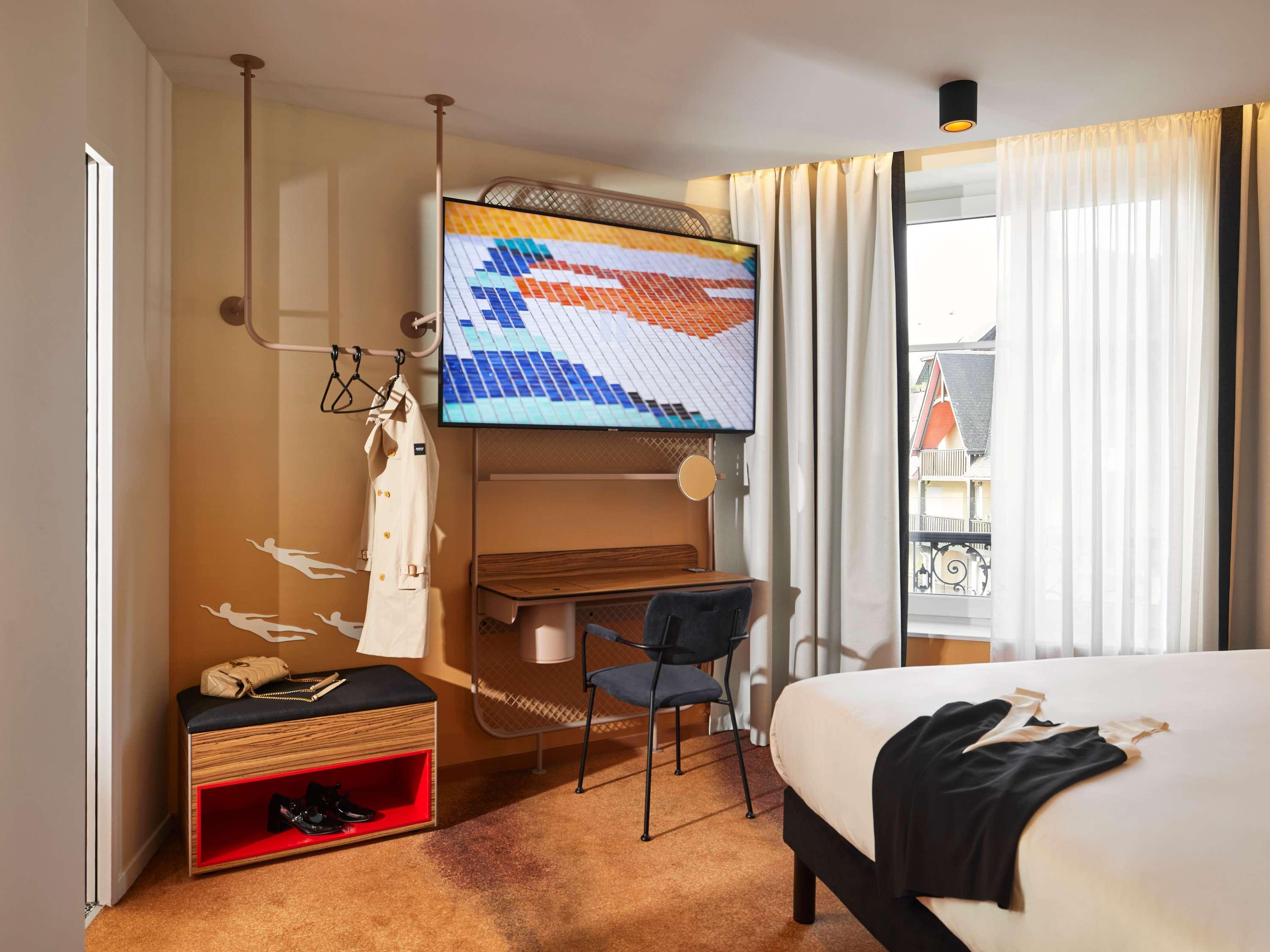 غرفة سوبيريور ثلاثية بسرير مزدوج وسرير فردي، You Hotel Deauville - Handwritten Collection 10/10