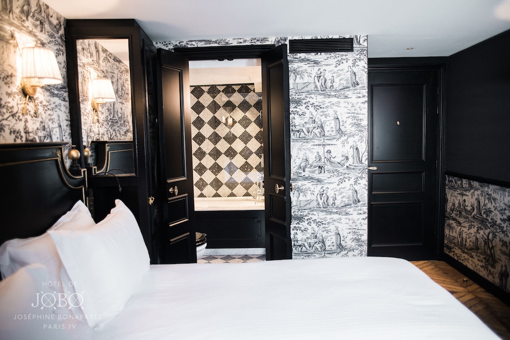 Hotel De Jobo 25/53