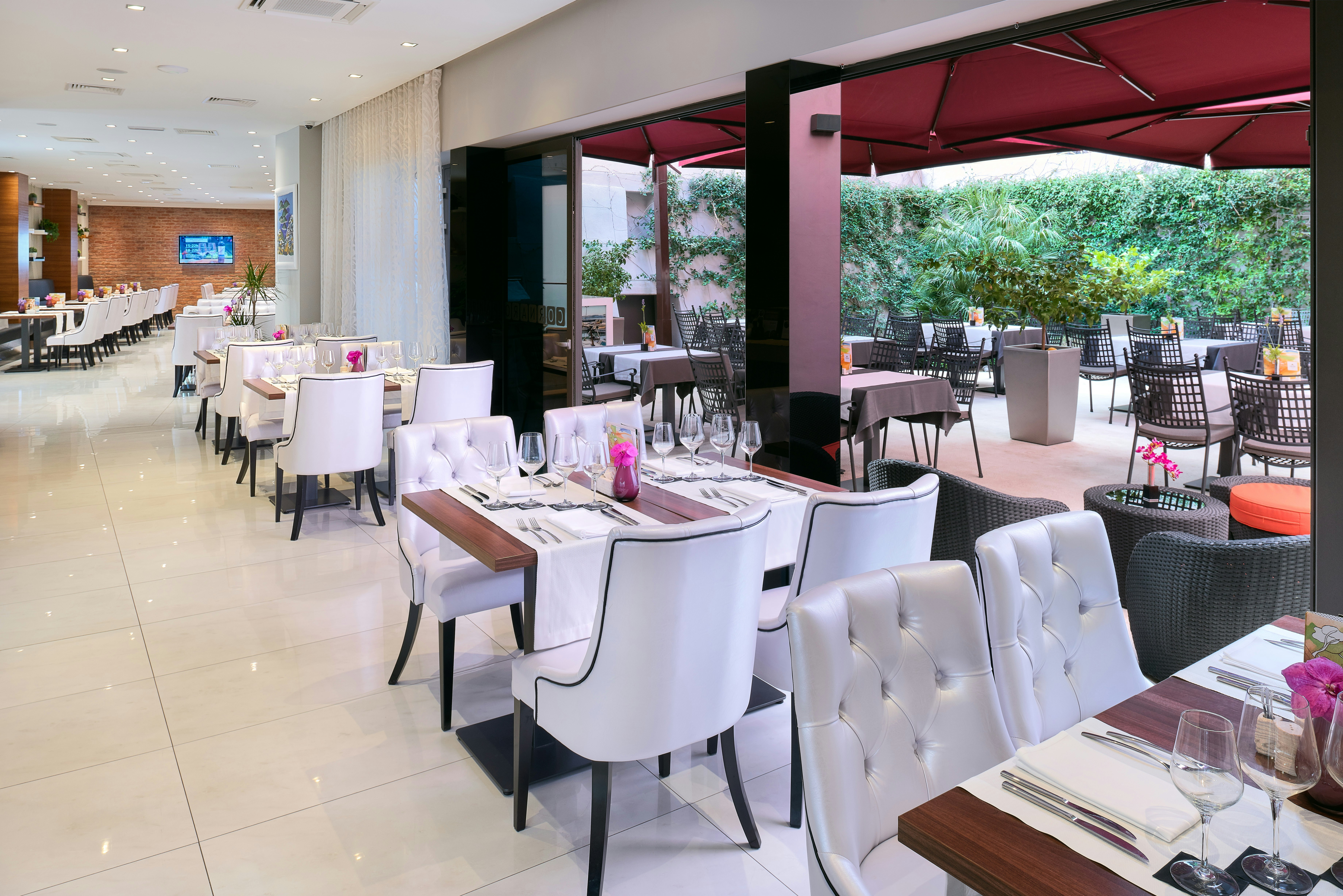 Cornaro Hotel 39/50