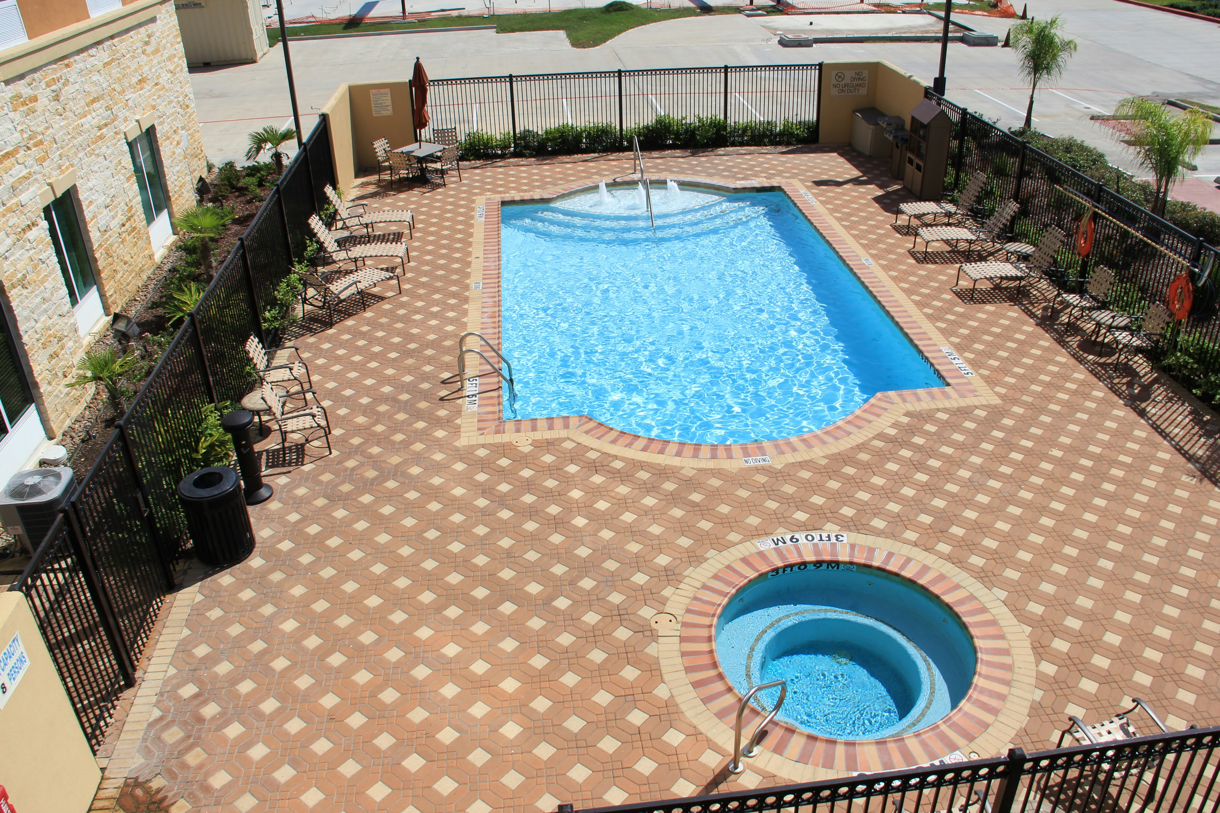 HILTON GARDEN INN HOUSTON WEST - KATY 28/59