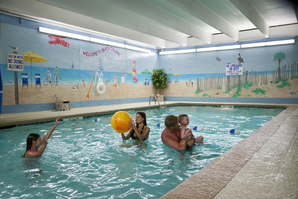 Beach Colony Resort 13/66