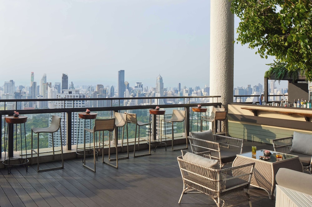 Banyan Tree Bangkok 57/71