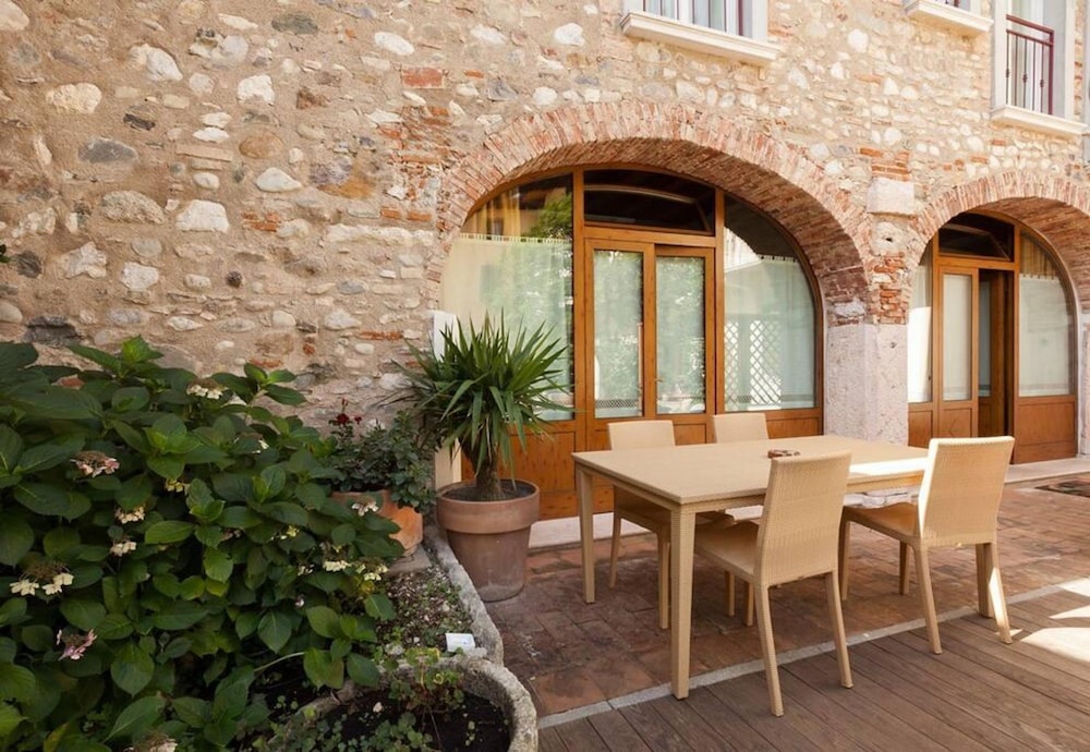 Barchi Resort Apartments & Suites 44/50