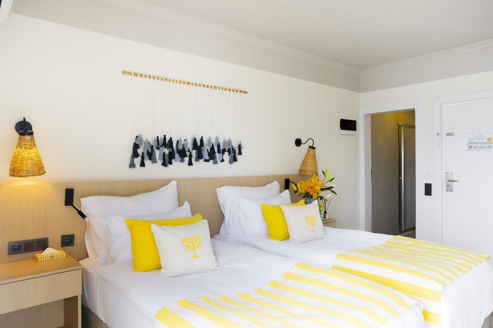 Club, Standard, Double Bed, Sea View