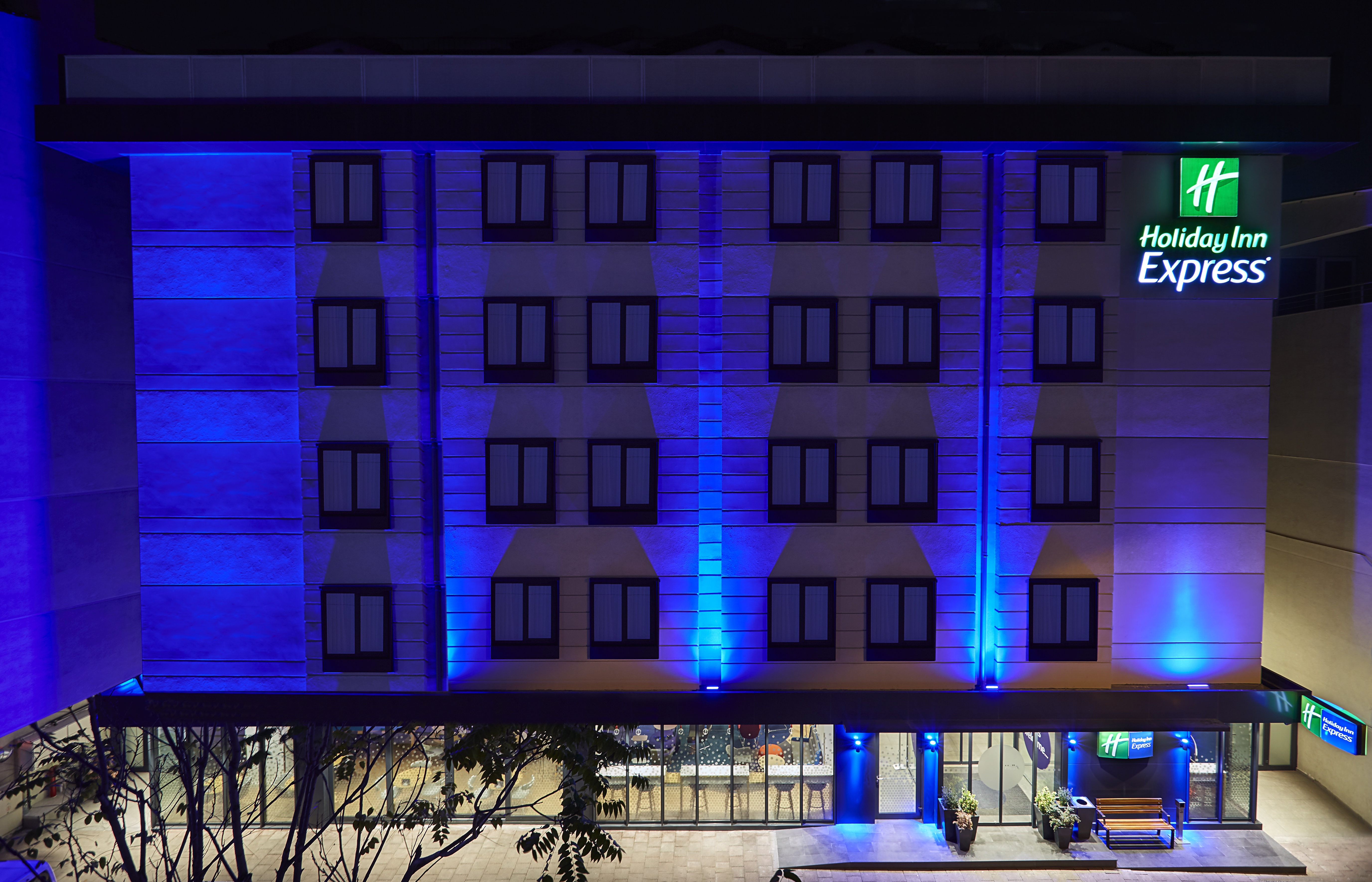 HOLIDAY INN EXPRESS ISTANBUL - ATAKOY METRO 1/42