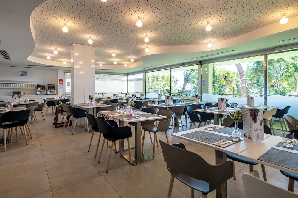 Hotel Tahiti Playa 124/137