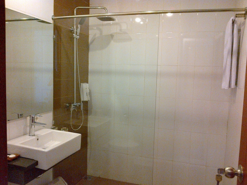 Svarna Hotel Sanur 44/48