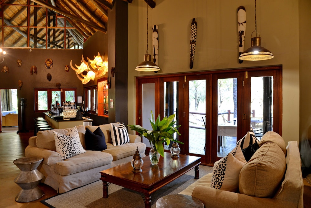 Black Rhino Game Lodge 45/69