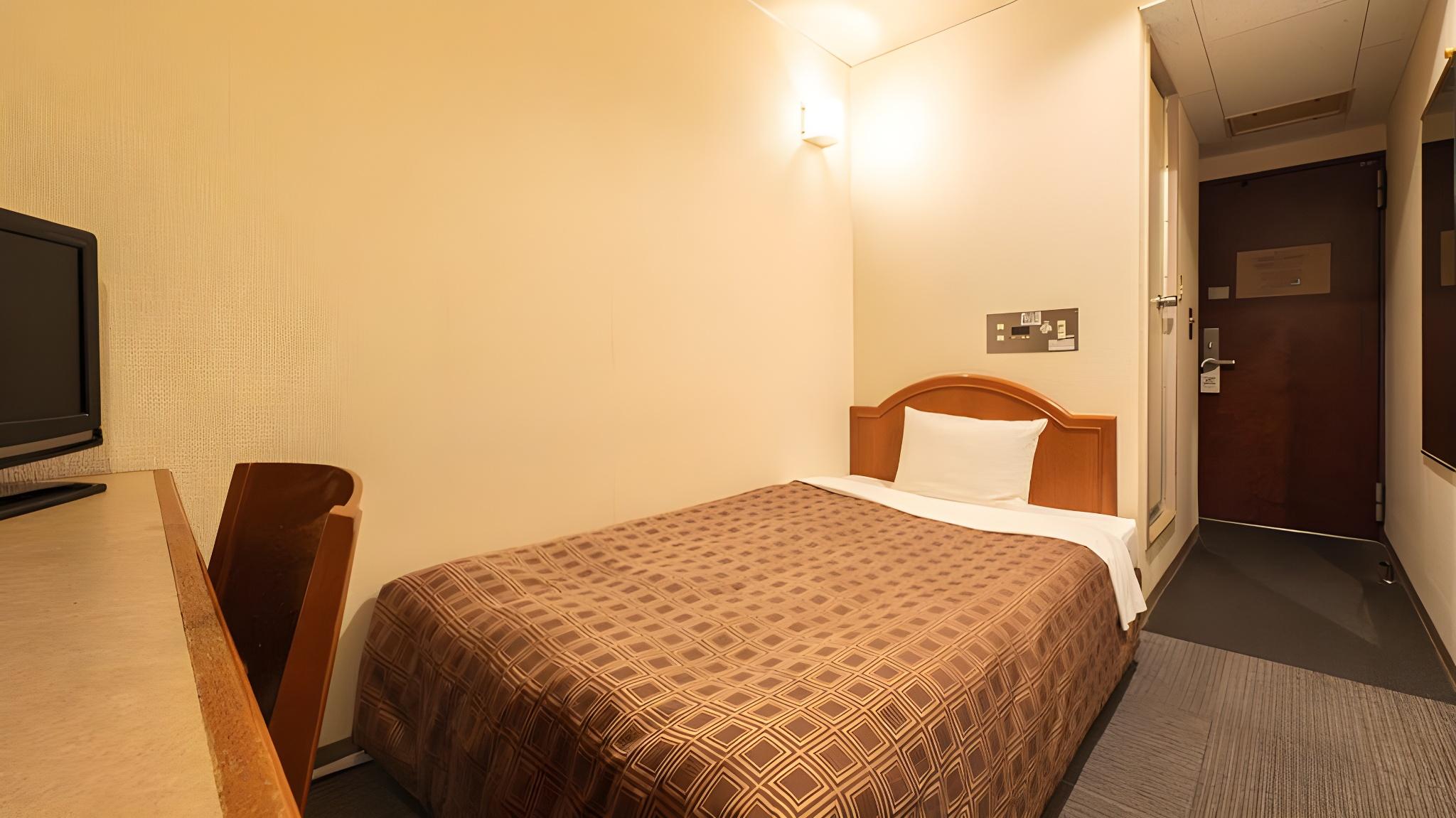 Semi Room, Standard, Single, Semi Double Bed, Smoking
