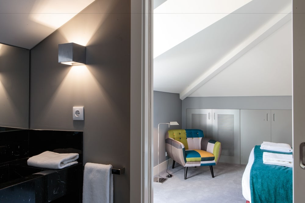 Dear Lisbon - Gallery House 53/53